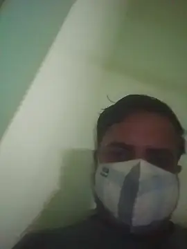 Snapshot of vardh033 chatting on October 20, 6:03 am vardh033 online show from October 20, 6:03 am