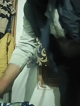 vardh033 online show from January 17, 12:15 am