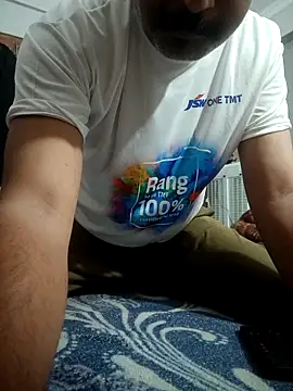 vardh033 online show from March 11, 12:44 pm