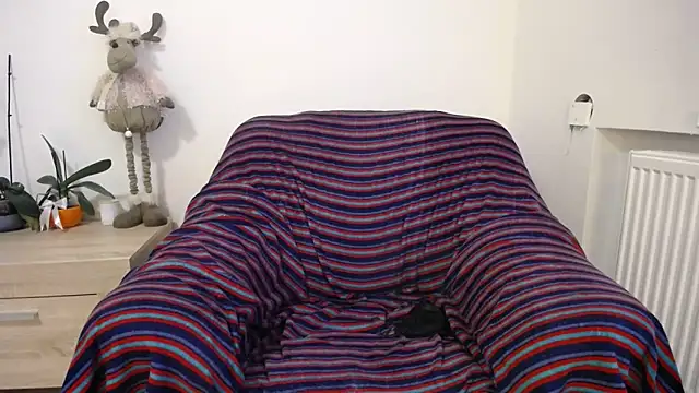 Snapshot of icyheart888 chatting on October 21, 9:21 am icyheart888 online show from October 21, 9:21 am