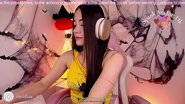 Snapshot of Melifluaa chatting on October 15, 4:18 pm Melifluaa online show from October 15, 4:18 pm