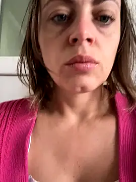 ladywithbigass online show from September 24, 5:00 am