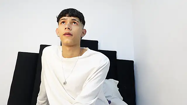 alexmark  online show from September 26, 1:48 pm