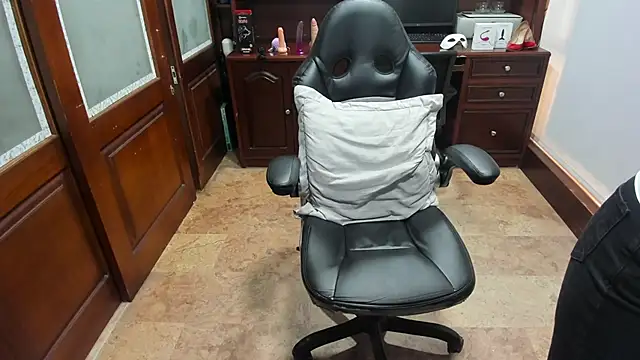 SexyRachel  online show from October 25, 12:56 pm