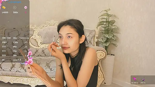 Snapshot of Rei_ramiki chatting on October 29, 3:42 am Rei ramiki online show from October 29, 3:42 am