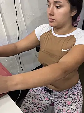 Luciaparker03 online show from February 4, 3:34 am