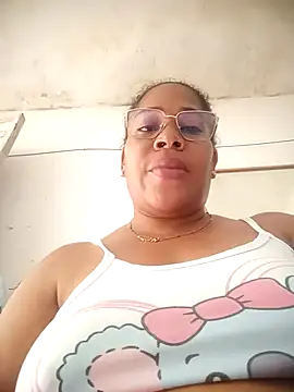 Snapshot of Big_ass_submissive chatting on September 20, 6:31 pm Big ass submissive online show from September 20, 6:31 pm