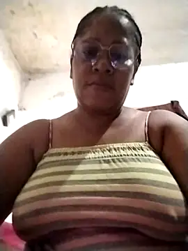 Snapshot of Big_ass_submissive chatting on September 24, 6:00 pm Big ass submissive online show from September 24, 6:00 pm