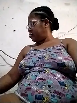 Snapshot of Big_ass_submissive chatting on September 25, 12:42 pm Big ass submissive online show from September 25, 12:42 pm