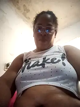 Snapshot of Big_ass_submissive chatting on October 2, 7:10 pm Big ass submissive online show from October 2, 7:10 pm