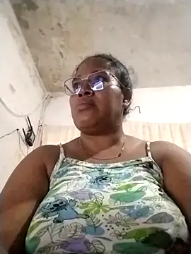 Snapshot of Big_ass_submissive chatting on October 5, 12:25 pm Big ass submissive online show from October 5, 12:25 pm