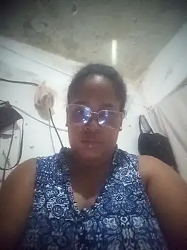 Snapshot of Big_ass_submissive chatting on November 10, 12:26 pm Big ass submissive online show from November 10, 12:26 pm