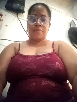 Snapshot of Big_ass_submissive chatting on November 28, 3:58 pm Big ass submissive online show from November 28, 3:58 pm