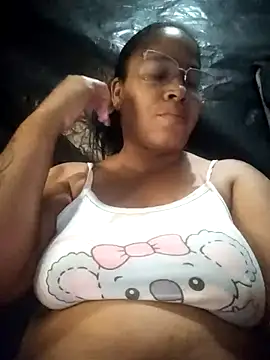 Snapshot of Big_ass_submissive chatting on November 30, 3:54 am Big ass submissive online show from November 30, 3:54 am