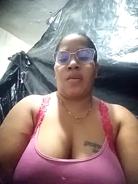 Snapshot of Big_ass_submissive chatting on December 16, 2:16 am Big ass submissive online show from December 16, 2:16 am