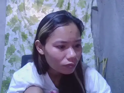 Sweeetgurll online show from November 15, 12:19 am