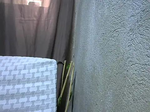 Sweeetgurll online show from March 13, 4:08 am