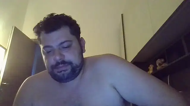 giuseppelovisi85 online show from September 10, 1:22 pm