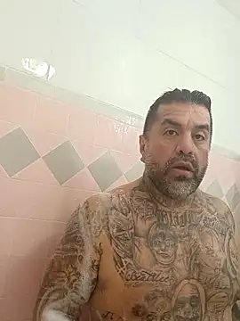 Snapshot of Fatboy909 chatting on March 29, 3:28 am Fatboy909 online show from March 29, 3:28 am