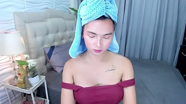 Patricia Anderson online show from November 8, 3:29 am