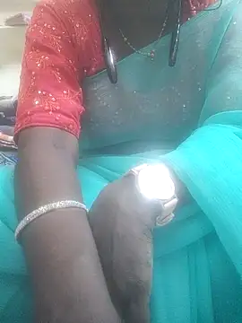 Snapshot of hotmahitha chatting on May 8, 7:19 pm hotmahitha online show from May 8, 7:19 pm