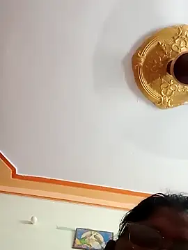 Snapshot of hotmahitha chatting on June 1, 9:00 am hotmahitha online show from June 1, 9:00 am