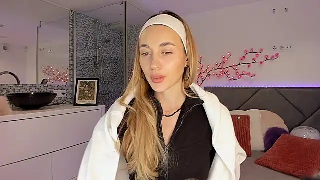 AlexaWilds online show from January 17, 2:11 pm