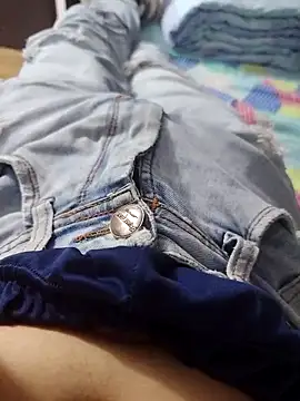 abnerdam01 online show from October 3, 1:57 am