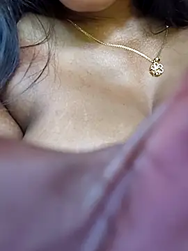 Snapshot of sweet_parul chatting on July 27, 5:09 pm sweet parul online show from July 27, 5:09 pm