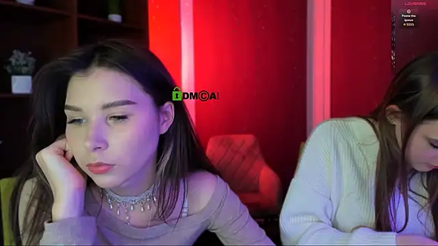 Snapshot of aria_moo chatting on November 22, 7:13 pm aria moo online show from November 22, 7:13 pm