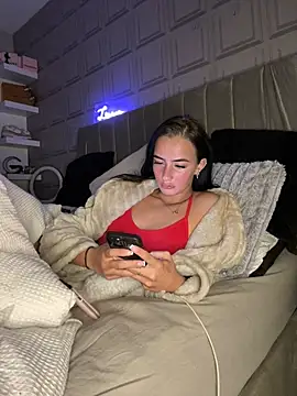 Spicy-Rosie20 online show from March 22, 1:09 am