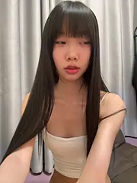 Snapshot of xinyu789 chatting on April 16, 1:34 pm xinyu789 online show from April 16, 1:34 pm