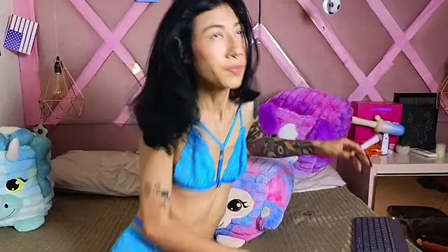 Sophia moo  online show from July 16, 5:02 am