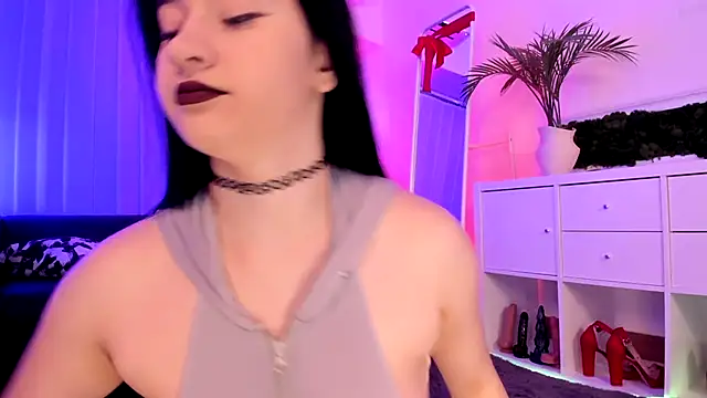 Mary Lori online show from June 12, 6:34 am