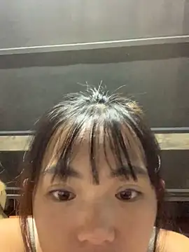 lmai459 online show from September 18, 1:02 pm