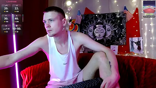 Snapshot of Xavier_Night81 chatting on September 28, 7:47 am Xavier Night81 online show from September 28, 7:47 am