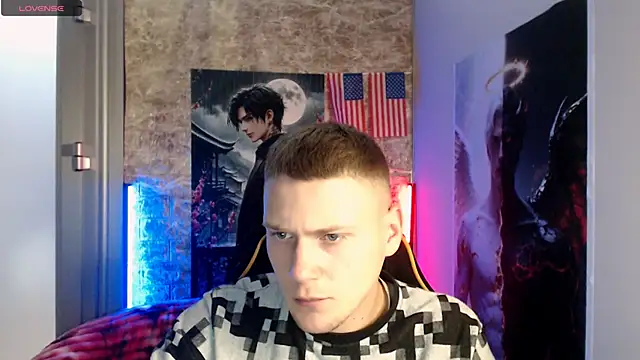 Snapshot of Xavier_Night81 chatting on December 4, 1:09 pm Xavier Night81 online show from December 4, 1:09 pm