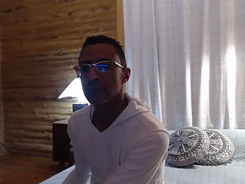 Asher Bram1 online show from March 11, 1:33 am