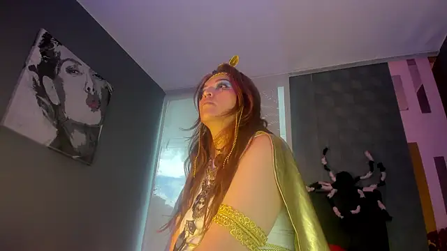 Snapshot of Skylar__Desire chatting on October 14, 1:56 pm Skylar Desire online show from October 14, 1:56 pm