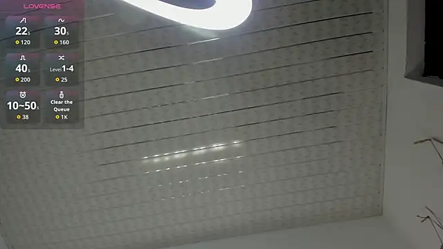 Snapshot of Zahra_milks chatting on September 20, 1:23 pm Zahra milks online show from September 20, 1:23 pm