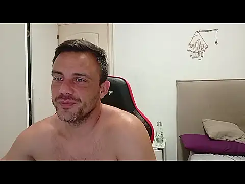 latinblueboy online show from September 15, 9:15 pm