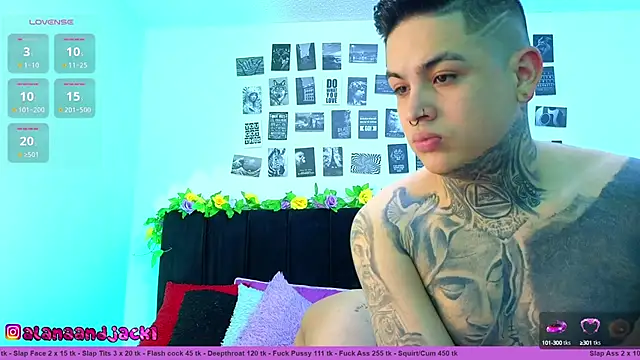 Sarahandzack online show from September 24, 3:26 pm