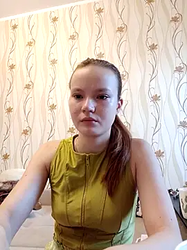 Ginger Emma online show from October 28, 5:33 am