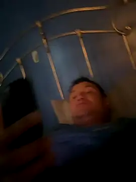 Snapshot of stevo170t chatting on November 4, 12:48 pm stevo170t online show from November 4, 12:48 pm