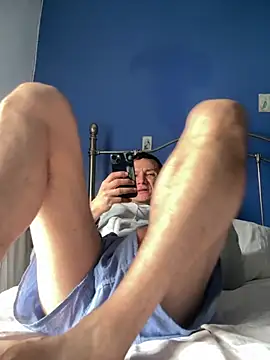 Snapshot of stevo170t chatting on May 24, 3:28 pm stevo170t online show from May 24, 3:28 pm