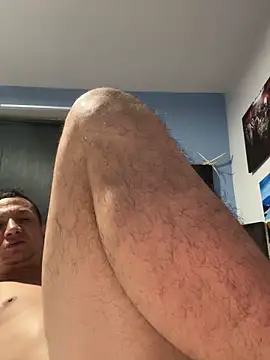 Snapshot of stevo170t chatting on May 29, 3:59 am stevo170t online show from May 29, 3:59 am