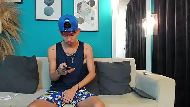 Marcus and Tony online show from January 15, 3:11 am