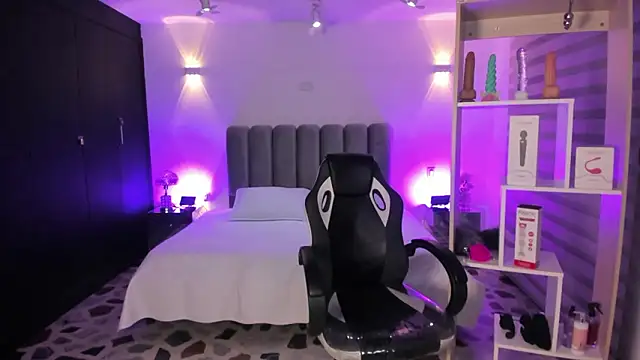 SkyThompson online show from February 3, 4:32 am