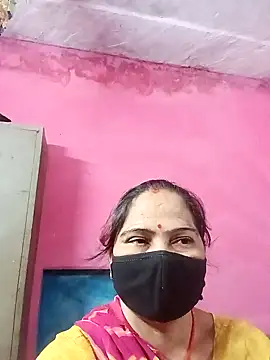 Snapshot of Sabnam_thakurr chatting on September 22, 10:01 pm Sabnam thakurr online show from September 22, 10:01 pm