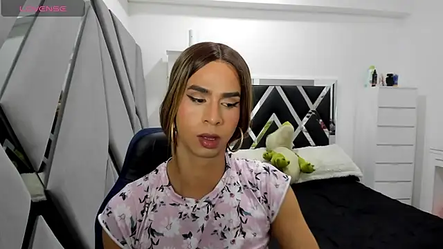 Snapshot of Jupiter_88 chatting on November 18, 10:14 pm Jupiter 88 online show from November 18, 10:14 pm